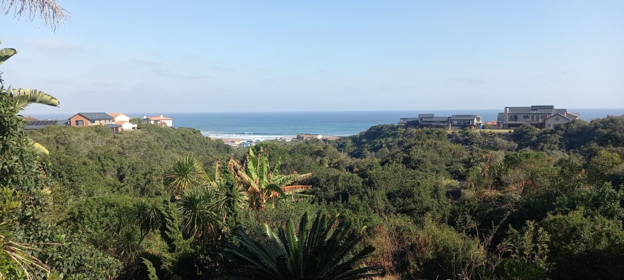 4 Bedroom Property for Sale in Outeniqua Strand Western Cape